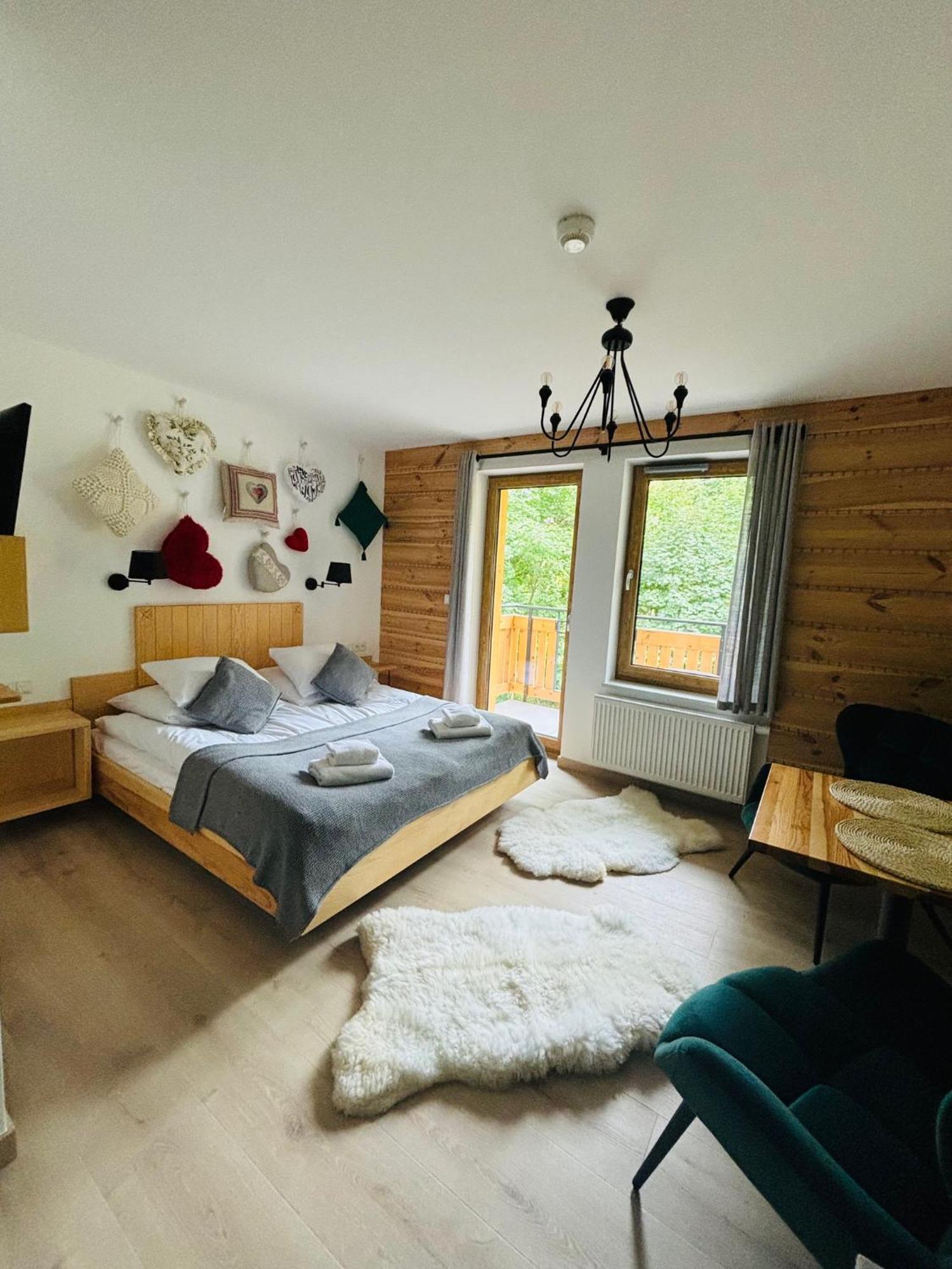 Bed and Breakfast Bella Monte Щирк Экстерьер фото